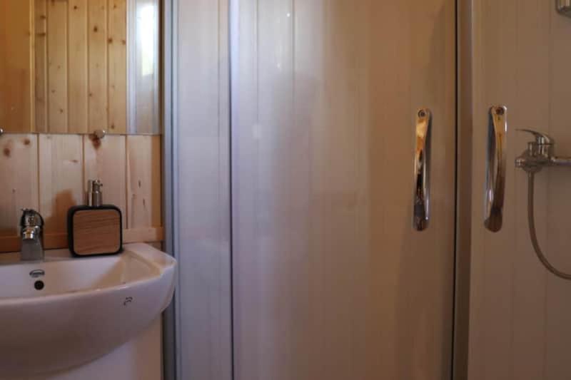 Roulottes Cocooning Au Coeur Des Landes Hotel Mees Ngoại thất bức ảnh